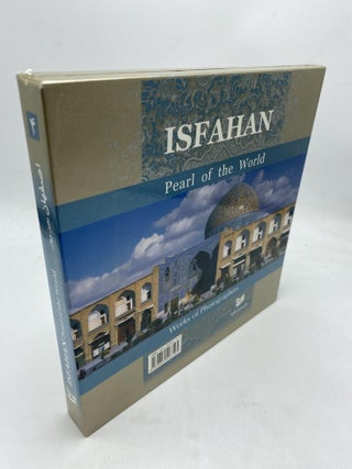 Item #10237 Isfahan: Pearl Of The World. Works Of Photographers. M. Azad, I. Salami, Persian...