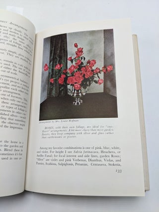 The Complete Book of Flower Arrangement